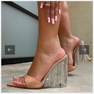 Tasha Ghouri feet photo 9