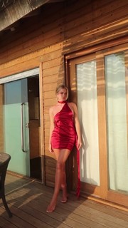 Tasha Ghouri feet photo 3