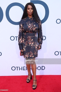 Tasha Smith feet photo thumbnail