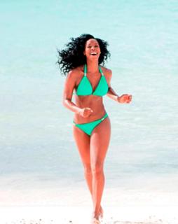 Tasha Smith feet photo thumbnail