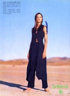 Tasha de Vasconcelos feet photo 9