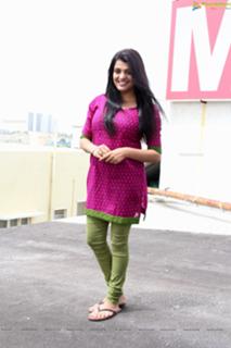 Tashu Kaushik feet photo 8