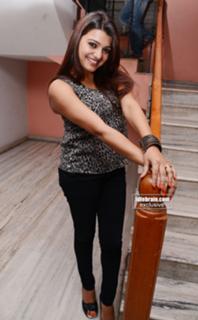 Tashu Kaushik feet photo 13