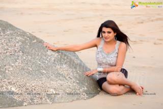 Tashu Kaushik feet photo 5