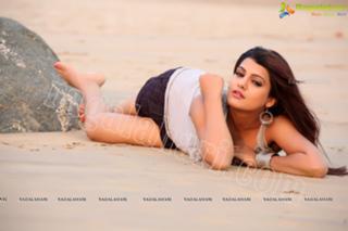 Tashu Kaushik feet photo 19