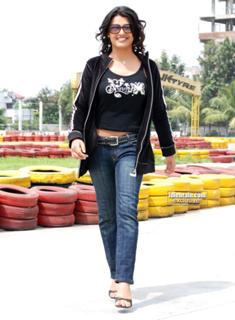 Tashu Kaushik feet photo 14