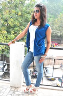 Tashu Kaushik feet photo 15