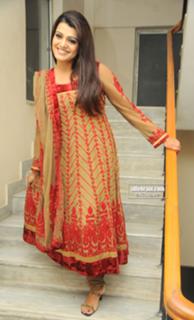 Tashu Kaushik feet photo 18