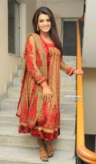 Tashu Kaushik feet photo 17
