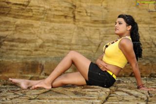 Tashu Kaushik feet photo 10