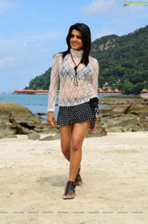 Tashu Kaushik feet photo 1