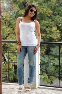 Tashu Kaushik feet photo 10