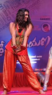 Tashu Kaushik feet photo 10
