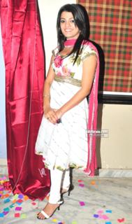 Tashu Kaushik feet photo 10