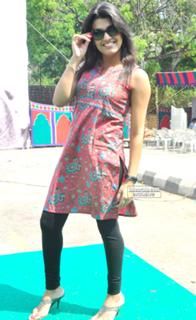 Tashu Kaushik feet photo 18