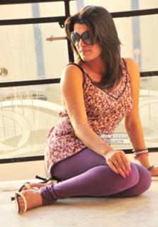 Tashu Kaushik feet photo 11