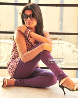 Tashu Kaushik feet photo 10