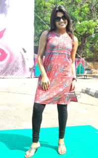 Tashu Kaushik feet photo 1