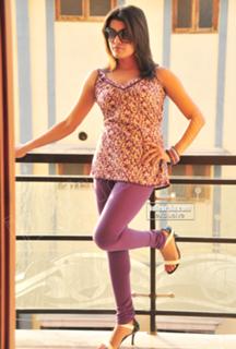 Tashu Kaushik feet photo 16