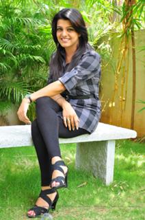 Tashu Kaushik feet photo 20