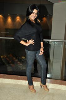 Tashu Kaushik feet photo 4