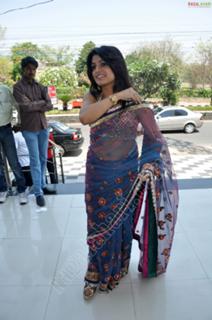Tashu Kaushik feet photo 12