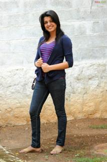 Tashu Kaushik feet photo 8