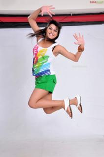 Tashu Kaushik feet photo 6