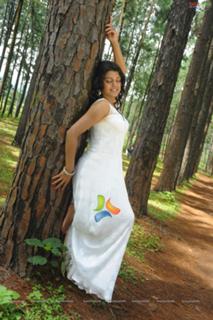 Tashu Kaushik feet photo 6