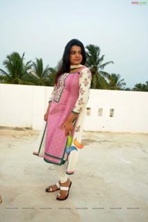 Tashu Kaushik feet photo 20