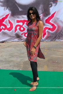Tashu Kaushik feet photo 17