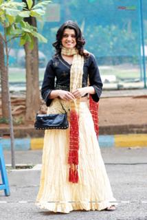 Tashu Kaushik feet photo 2