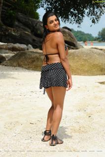 Tashu Kaushik feet photo 11