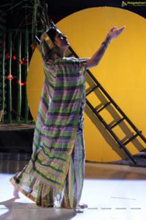 Tashu Kaushik feet photo 19