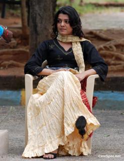 Tashu Kaushik feet photo 13