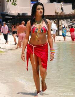 Tashu Kaushik feet photo 10