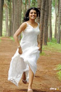 Tashu Kaushik feet photo 16