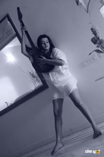 Tashu Kaushik feet photo 5