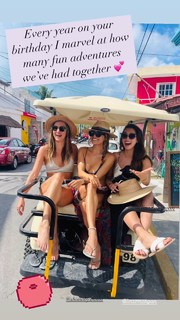 Tasya Teles feet photo 8