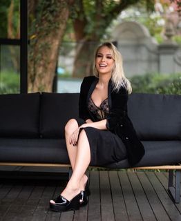 Tata Estaniecki feet photo 12