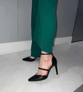 Tata Estaniecki feet photo 7