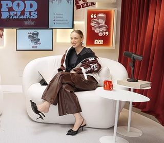 Tata Estaniecki feet photo 8