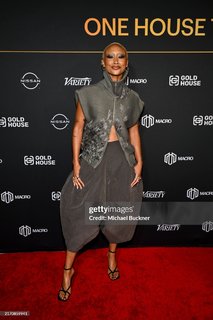 Tati Gabrielle feet photo 9
