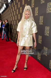 Tati Gabrielle feet photo 1