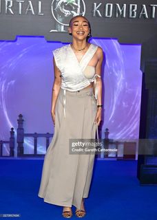 Tati Gabrielle feet photo 12