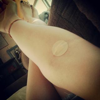 Tati Zaqui feet photo thumbnail