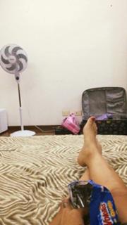 Tati Zaqui feet photo thumbnail