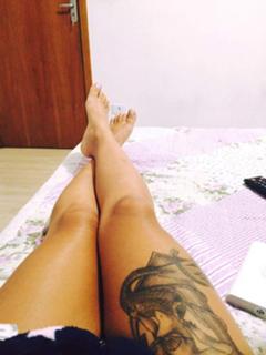 Tati Zaqui feet photo thumbnail