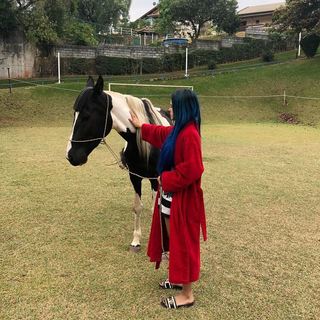 Tati Zaqui feet photo thumbnail