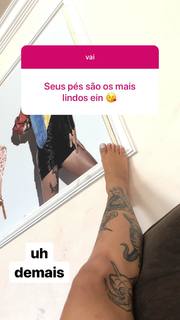 Tati Zaqui feet photo thumbnail